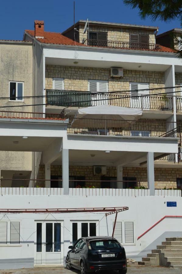 Anna Apartment Марина Экстерьер фото