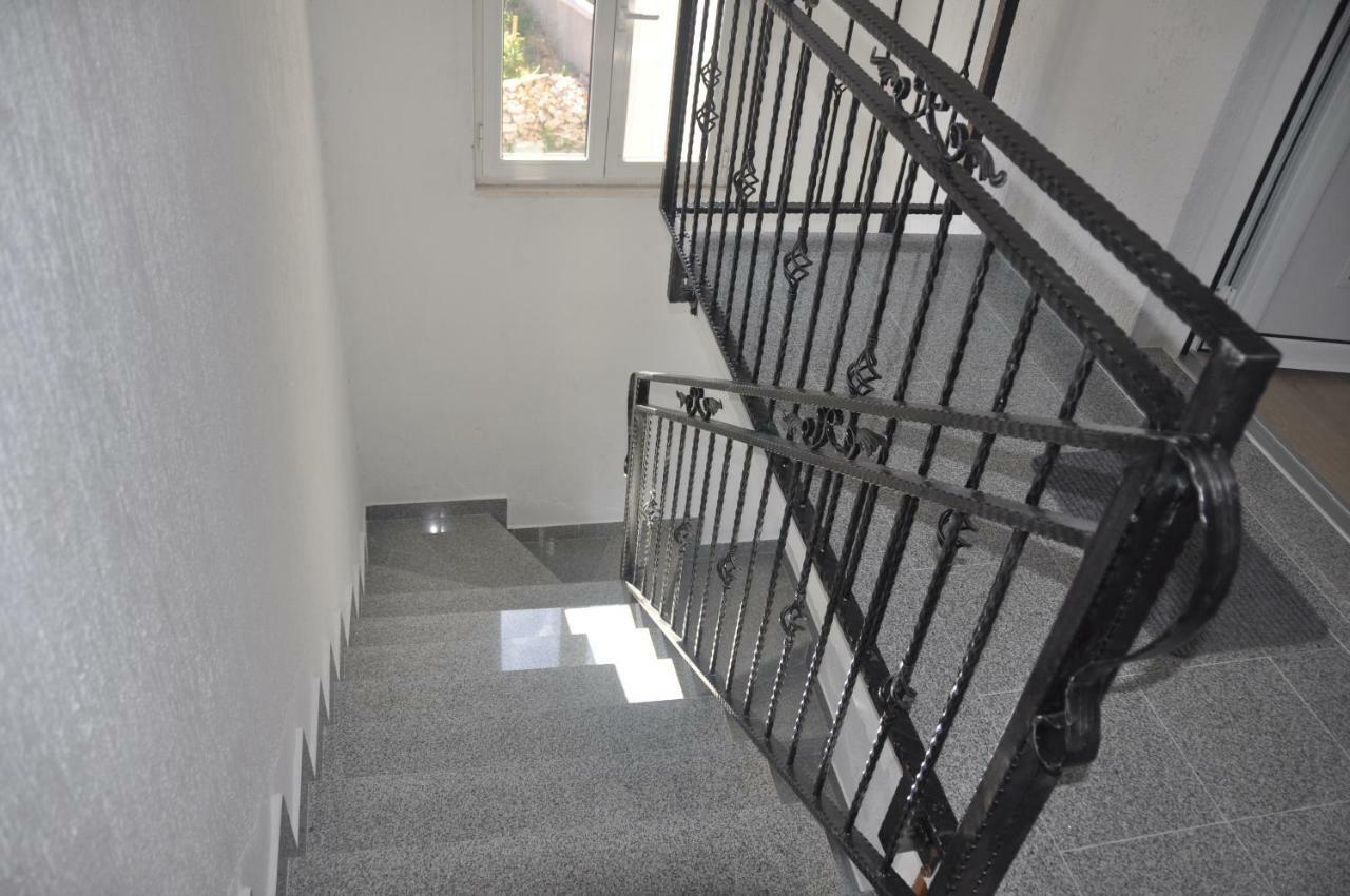Anna Apartment Марина Экстерьер фото